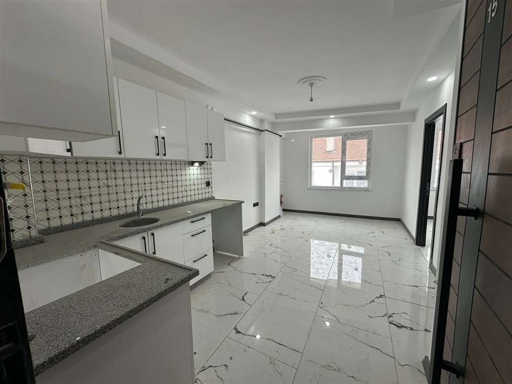 ŞARHÖYÜK MAHALLESİNDE SATILIK 55 MERETKARE 1+1 DAİRE