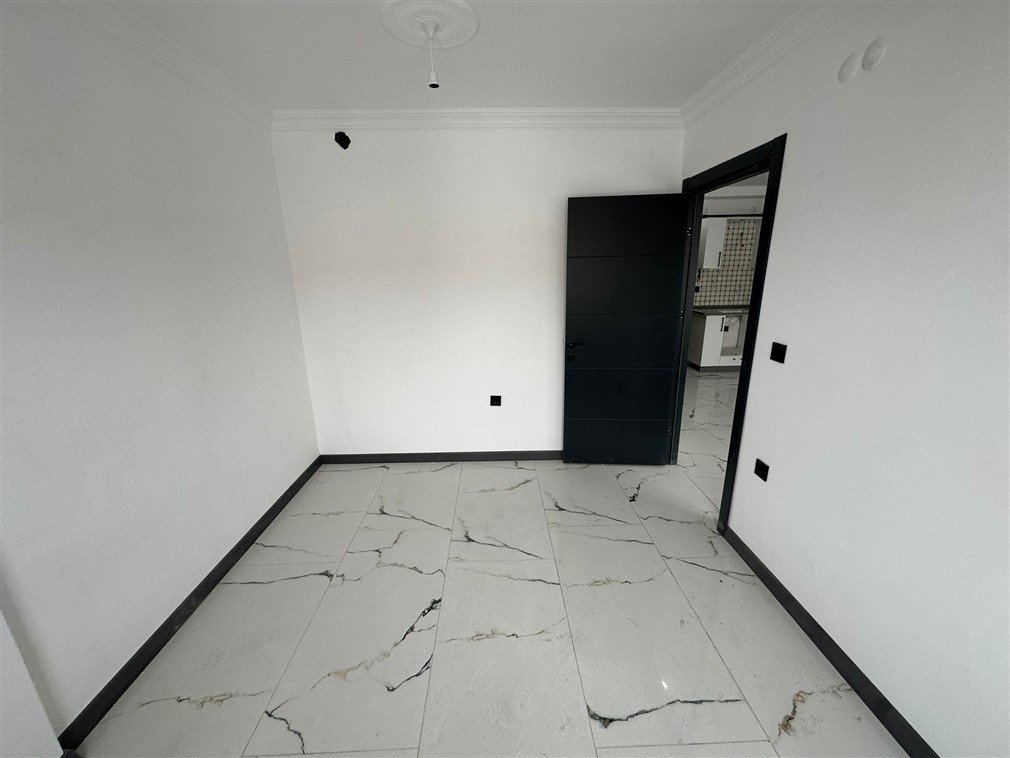 ŞARHÖYÜK MAHALLESİNDE SATILIK 55 MERETKARE 1+1 DAİRE