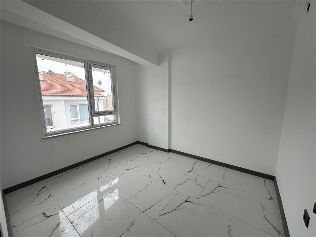 ŞARHÖYÜK MAHALLESİNDE SATILIK 55 MERETKARE 1+1 DAİRE